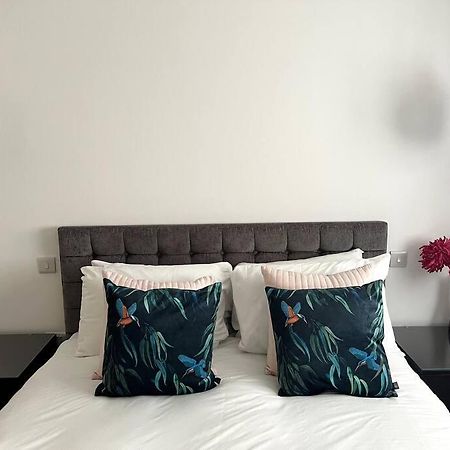 본머스 The Hideaway With Own Private Sunny Garden 아파트 외부 사진